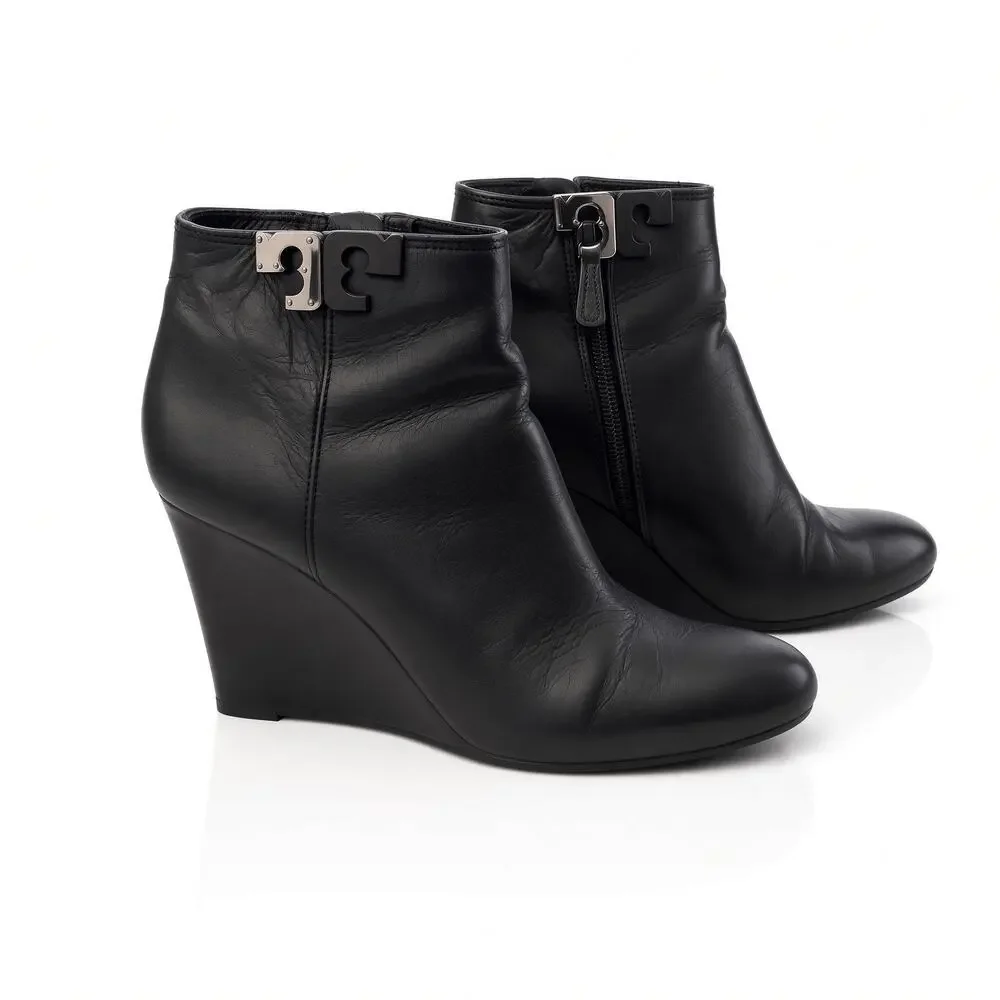 Tory Burch Double T Buckle Wedge Booties Black Leather Sz 8.5